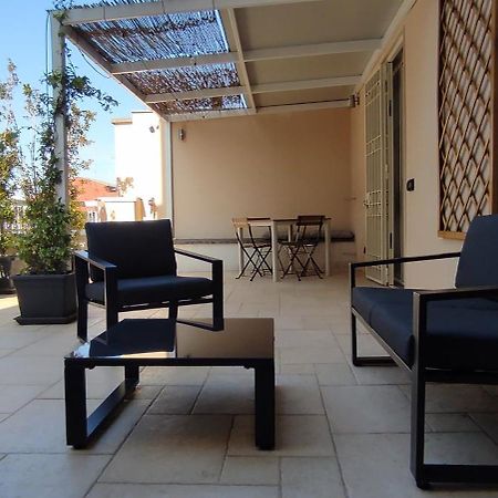 Just Here Apartments - La Terrazza Μπάρι Εξωτερικό φωτογραφία